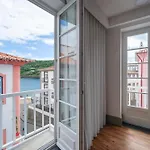 Azimute 3 - T2 Moderno Centro Historico Angra דירה Angra do Heroísmo