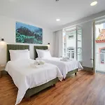Apartment Azimute 3 - T2 Moderno Centro Historico Angra