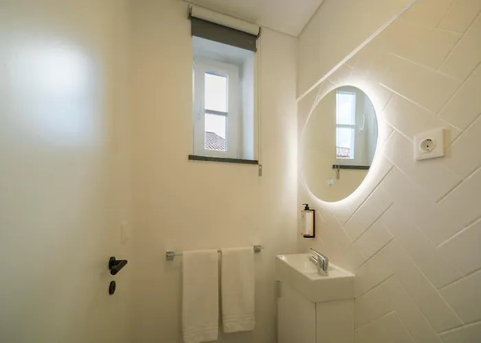 Daire Azimute 3 - T2 Moderno Centro Historico Angra *