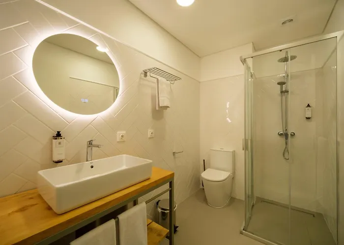 Apartament Azimute 3 - T2 Moderno Centro Historico Angra Angra do Heroísmo