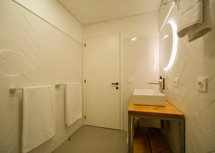 Daire Azimute 3 - T2 Moderno Centro Historico Angra *